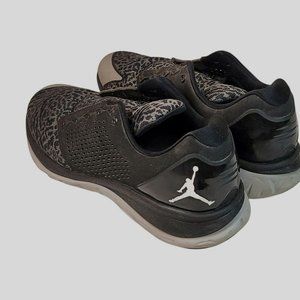 Jordan Trainer ST Black Silver Mens Running Shoes Size 11.5 820253-010 Nike Air